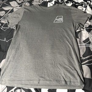 THE NORTH FACE Gray Short Sleeve T-Shirt.
